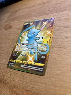 Pokemon Mew Holo Rare TCG Gold Card Celebrations 25th Anniversary 025/025 - Image 4