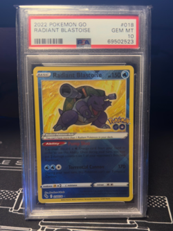 PSA 10 Gem Mint Pokemon Go Radiant Blastoise #18 Holo - Image 1