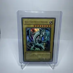 Yugioh! Blue-Eyes White Dragon LOB-001 Ultra Rare - Image 1