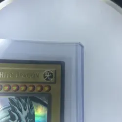 Yugioh! Blue-Eyes White Dragon LOB-001 Ultra Rare - Image 4