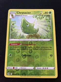 CHRYSACIER REVERSE - POKEMON 002/264 EB08 POING DE FUSION NEUF FR - Image 1