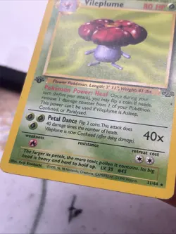 1999 Pokemon Jungle 1st Edition Vileplume #31/64 - Image 2