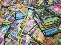 Pokemon TCG 100 Pokemon cards with 5 ULTRA RARES included!!! Authentic cards!!!! - Image 4