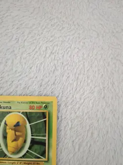 Kakuna 33/102 Base Set Unlimited WOTC Vintage Pokemon - Image 3