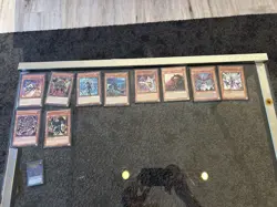 Grosse Yu-Gi-Oh! Sammlung 450 Karten 100% HOLOS KOMPLETT - Image 3