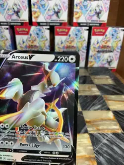Pokemon TCG Arceus v Full Art Ultra Rare Holo Card 122/172 Brilliant Stars - Image 4