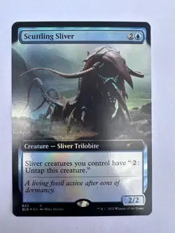 Scuttling Sliver (Extended Art) - FOIL - Secret Lair - Near Mint - MTG - Image 1
