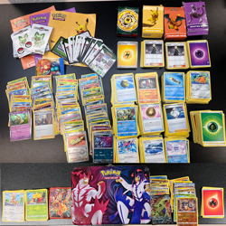 Pokemon TCG Lot 1000+ Cards 2017-2023 w/ 50+ Holos Reverse Holos & Decks - Image 1