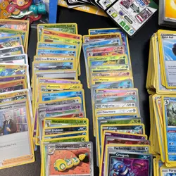 Pokemon TCG Lot 1000+ Cards 2017-2023 w/ 50+ Holos Reverse Holos & Decks - Image 5
