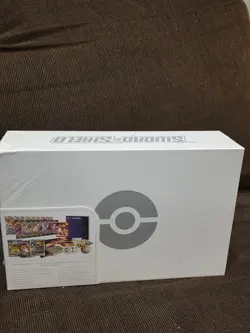 Pokemon Charizard UPC Sword And Shield Ultra Premium Collection SEALED TCG 2022 - Image 2