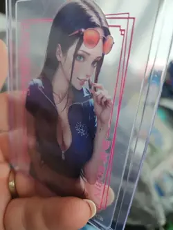 One Piece Holo Hearts Vinyl Clear ' Robin ' KN-UTT-003 Trading PACK FRESH Card - Image 5