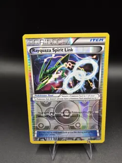 POKEMON RAYQUAZA SPIRIT LINK 87/108 REVERSE HOLO Foil TRAINER Roaring Skies Card - Image 1