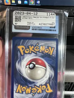 1999 WOTC Pokemon Base Set Alakazam 1/102 Unlimited Holo TCG CGC 8.5 NM/MINT+ - Image 2