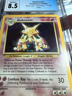 1999 WOTC Pokemon Base Set Alakazam 1/102 Unlimited Holo TCG CGC 8.5 NM/MINT+ - Image 3