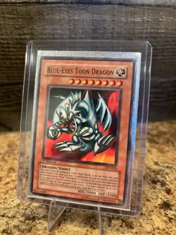 Blue-Eyes Toon Dragon SDP-020 Starter Deck: Pegasus-1st Edition 1st Edition - Image 1