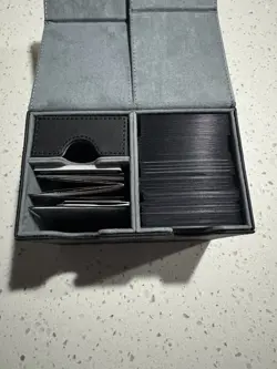 MTG Commander Deck Lord of the Rings Riders of Rohan Double Sleeved W/ Deck Box - Image 2
