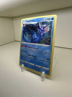2020 Pokemon TCG Vaporeon SWSH072 Sword & Shield Black Star Promo Holo - Image 2
