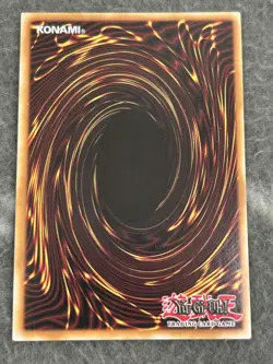 Yu-Gi-Oh! Dark Magician Girl DPBC-EN009 - Battle City - 1st Edition Super Rare - Image 4