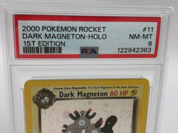 2000 POKEMON TEAM ROCKET Card DARK MAGNETON -HOLO 12/82 1ST EDITION grade PSA 8 - Image 2