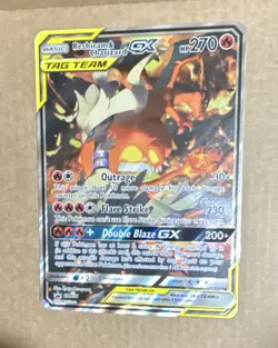 Pokemon Reshiram & Charizard GX SM201 Jumbo Promo Holo TAG TEAM Basic 270 HP - Image 1