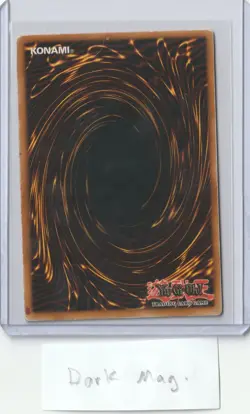 Dark Magician SDY-006 Ultra Rare Starter Deck: Yugi Unlimited Yu-Gi-Oh TCG - Image 2
