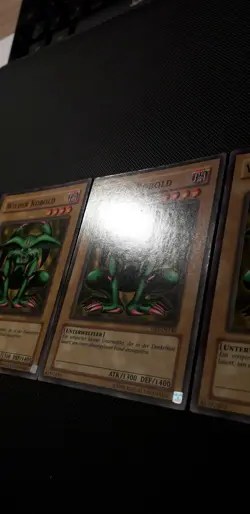 Yu-Gi-Oh! 3x Wilder Kobold, DB1-DE140, Common, 2. Auflage, Deutsch, NM/ Back EX - Image 3