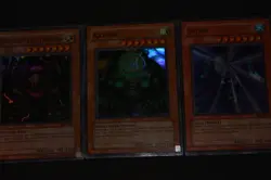 Yugioh Card Lot PL-MP Super Rare Sanga of the Thunder, Kazejin, & Suijin MRD - Image 3