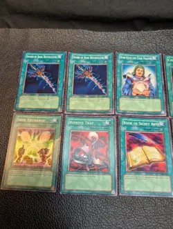 Yu-Gi-Oh! Yugi 2002 Starter Deck Box, Field Card Zone, Rulebook & 72 Cards - Image 3