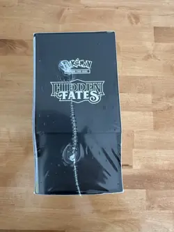 Pokemon TCG: Hidden Fates Elite Trainer Box 820650804731 - Image 3