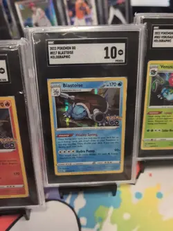 Pokemon Go Charizard, Blastoise, and Venusaur graded SGC 10 The Big 3 card lot - Image 3