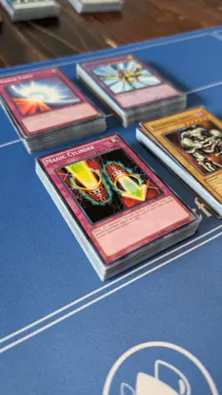 YuGiOH 90 CARD Lot - Starter collection - Image 2
