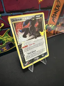 Pokemon TCG Umbreon Gold Star 17/17 Celebrations Holo MINT NM - Image 2