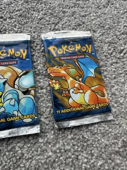 Pokemon Base Set Booster Pack Charizard, Venusaur, Blastoise (RESEALED) - Image 2