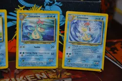 Pokemon TCG X4 Neo Genesis Totodile 80/111 + 81/1111 + Croconaw 31/111+ 32/11 NM - Image 4