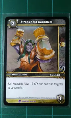 WoW World Of Warcraft Heroes Of Azeroth # 300 / 361 Stronghold Gauntlets Epic NM - Image 1