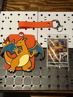 Pokemon TCG Charizard 001/012 Holo Sealed Card & Charizard Case with Keychain - Image 1