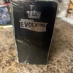 Pokemon TCG Evolving Skies Elite Trainer Box ETB Brand New/Factory Sealed - Image 3