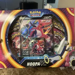 Pokemon TCG Hoopa V Box Sealed Evolving Skies Fusion Strike - Image 1