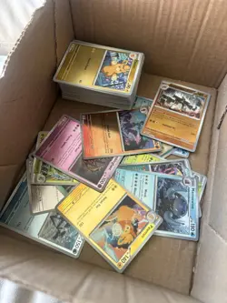 Pokemon TCG Trading Cards Collection Bulk Lot of 130 Pokemon - Image 2