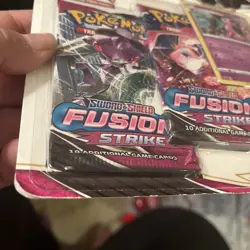 Pokemon TCG SWSH Fusion Strike 3 Pack Blister Booster New auction 57 - Image 2