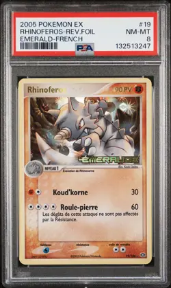 2005 POKEMON EX EMERALD FRENCH #19 RHINOFEROS-REVERSE FOIL PSA 8 - Image 1