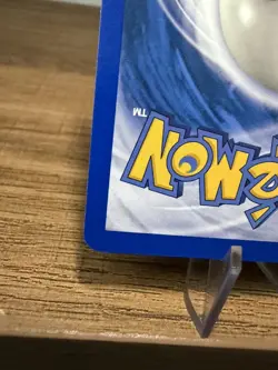 2002 Vulpix 136/165 Expedition Pokemon Card TCG Vintage Yuka Morii Non-Holo NM - Image 4