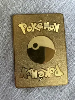 Charizard Vmax golden medal card - Image 2
