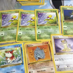 vintage pokemon 1st edition Jungle Lot Bundle 19 Cards - Image 3