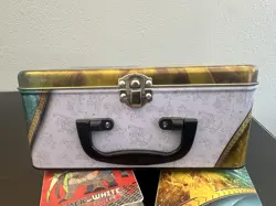 Pokemon TCG Shining Legends Collector’s Chest Tin Lunch Box & Cards Pikachu - Image 5