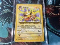 1999 Pokemon TCG Jolteon Jungle 20/64 Regular non holo Rare - NM - Image 1