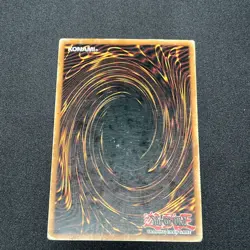 Yu-Gi-Oh! TCG Blue-Eyes White Dragon #SDK-001 Ultra Rare - Image 2