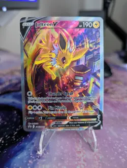Jolteon v SWSH183 SWSH Black Star Promo Pokemon TCG Card NM - Image 1