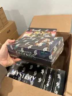 Commander LEGENDS Booster Box (Sealed) MTG - Image 2