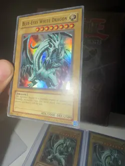 Yu-Gi-Oh Blue-Eyes White Dragon Ultra LOB-001 Unlimited Original 1996 Set Of 3 - Image 2